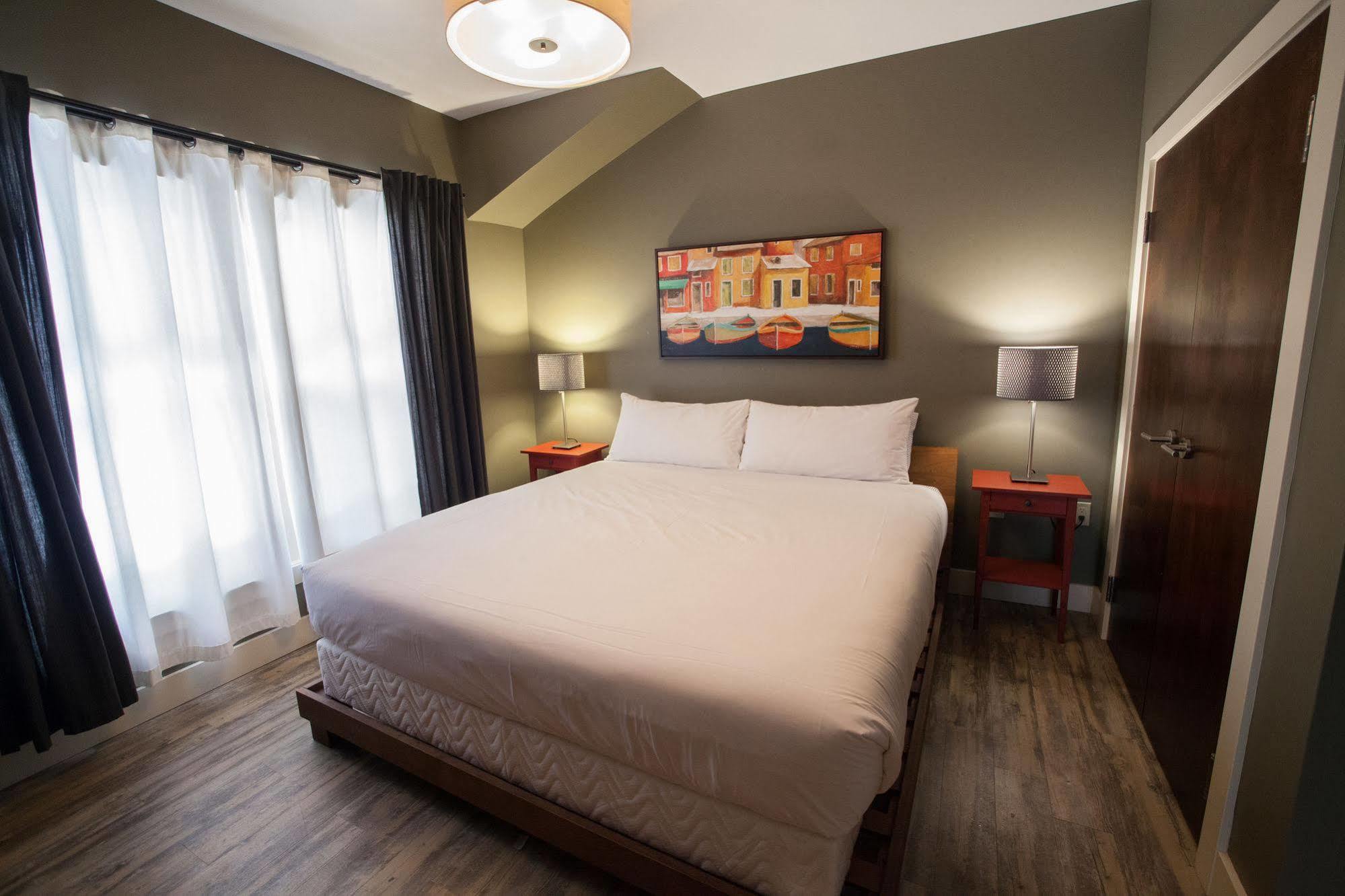 Fairholm Boutique Inns Шарлоттаун Екстер'єр фото