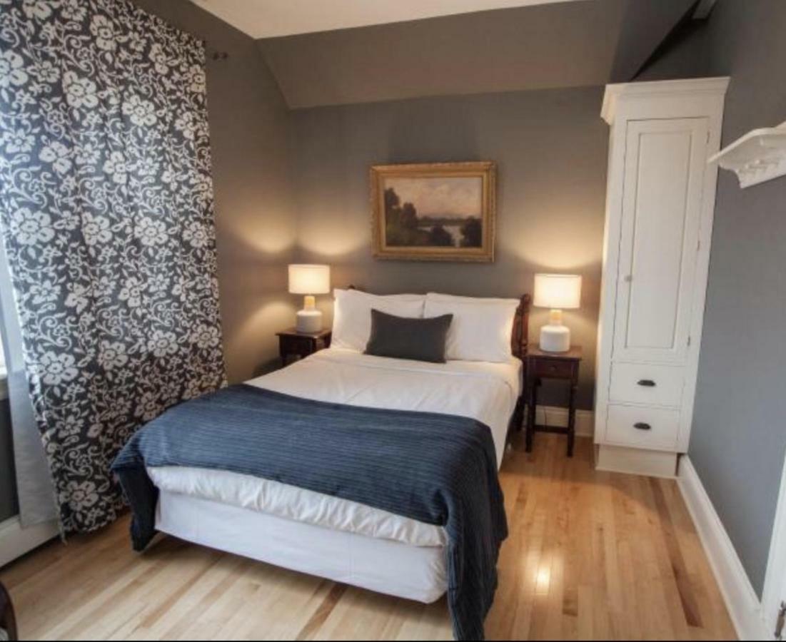 Fairholm Boutique Inns Шарлоттаун Екстер'єр фото